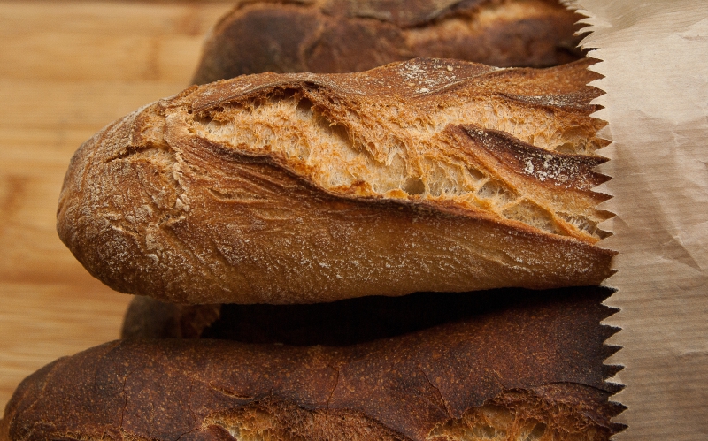 boulangerie-CABASSE-min_dish-food-baking-cuisine-bread-bakery-399077-pxhere.com